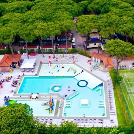 Dena Chalets - Lido Di Spina At The Beach Exterior foto